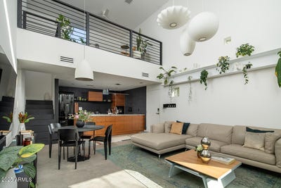 /international/us/1111-w-university-drive-tempe-az-110100592587/