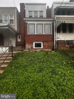 /international/us/109-n-3rd-street-darby-pa-110109805371/