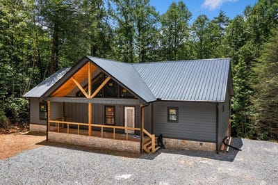 /international/us/641-bryant-farm-lane-ellijay-ga-110100925608/?lang=en