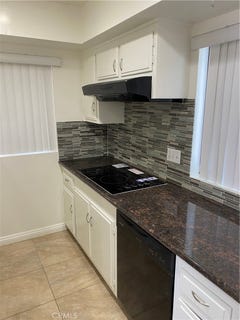 /international/us/18409-van-ness-torrance-ca-110098952211/