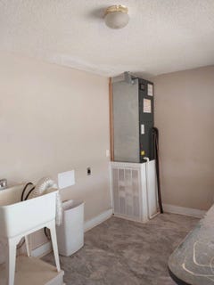 /international/us/533-granado-fort-davis-tx-110100481333/