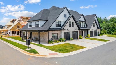 /international/us/1010-coles-court-forest-va-110100187607/