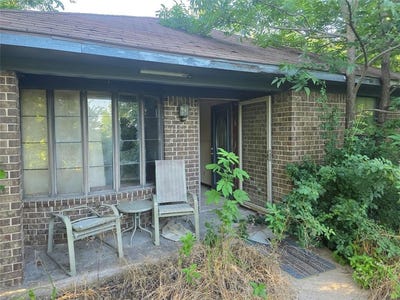 /international/us/7442-county-road-4812-commerce-tx-110100656651/