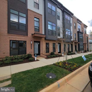 /international/us/2008-tysons-ridgeline-falls-church-va-110108089977/