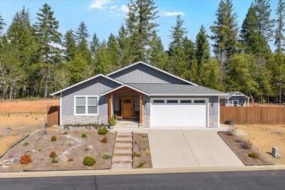 /international/us/353-cedar-drive-cave-junction-or-110107879768/