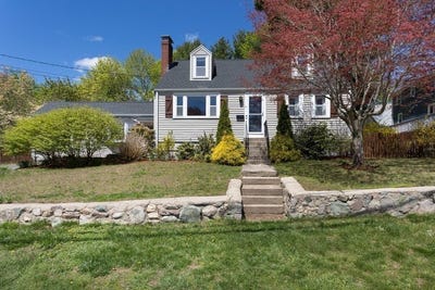 /international/us/15-mayflower-road-norwood-ma-110107776985/