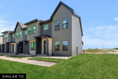 /international/us/917-percheron-lane-norwalk-ia-110107780947/