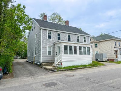 /international/us/39-new-york-street-dover-nh-110099692204/