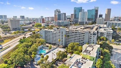 /international/us/201-w-laurel-street-tampa-fl-110108817968/