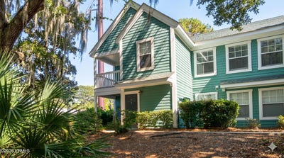 /international/us/23-old-s-court-bluffton-sc-110108587219/
