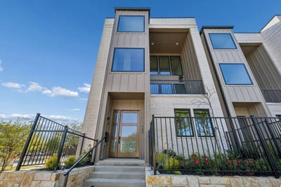 /international/us/122-s-church-street-mckinney-tx-110106619454/
