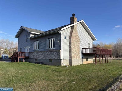 /international/us/12029-corey-tracts-rd-hibbing-mn-110107877638/