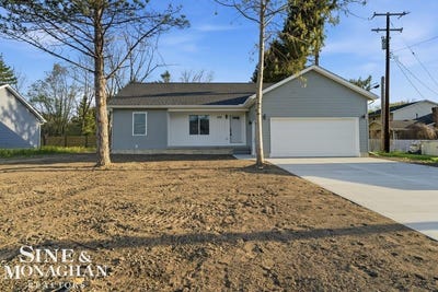 /international/us/1250-18th-street-marysville-mi-110109115169/