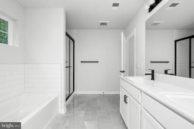 /international/us/4913-s-broad-street-hamilton-nj-110100266639/