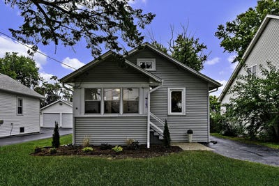 /international/us/143-e-division-street-villa-park-il-110110217955/