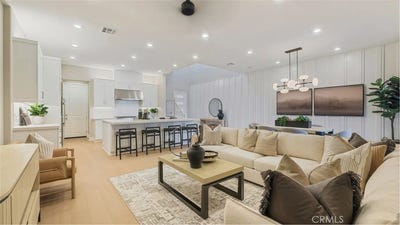 /international/us/998-snowberry-place-montebello-ca-110105783833/