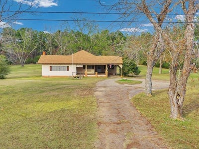 /international/us/14672-state-highway-21-w-douglass-tx-110105937504/
