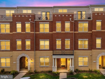/international/us/22715-settlers-trail-terrace-brambleton-va-110107718071/