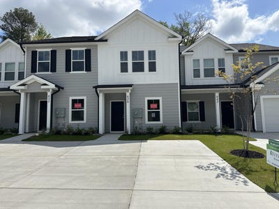 /international/us/639-caroline-court-north-augusta-sc-110107931449/