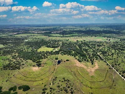 /international/us/730-e-hwy-84-goldthwaite-tx-110094232307/