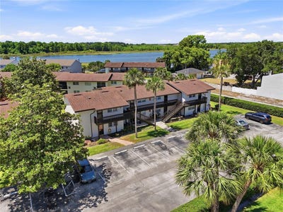 /international/us/900-avenue-z-se-winter-haven-fl-110107931950/