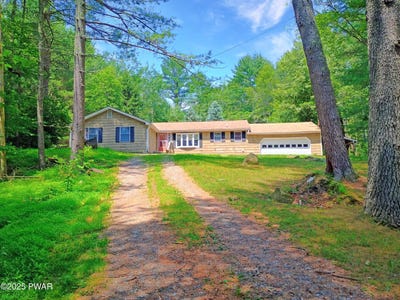 /international/us/109-westwood-court-milford-pa-110100614603/