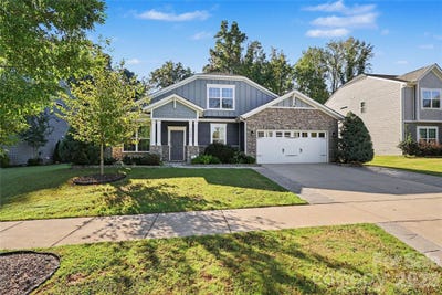 /international/us/7420-tullamore-glen-drive-huntersville-nc-110120157709/