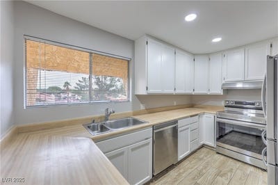 /international/us/1303-darlene-way-boulder-city-nv-110103989129/