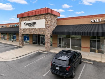 /international/us/3325-rogers-road-wake-forest-nc-110108336732/