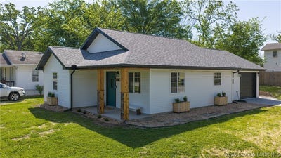 /international/us/116-camden-avenue-camdenton-mo-110107601209/