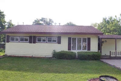 /international/us/1100-heavenridge-road-essexville-mi-110108640485/