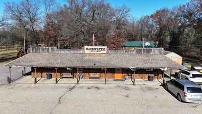 /international/us/832-e-tomah-road-wyeville-wi-110095633127/?lang=en