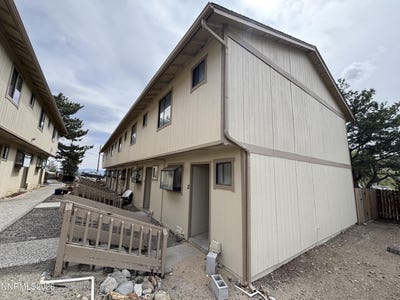/international/us/4985-w-7th-street-reno-nv-110106946251/
