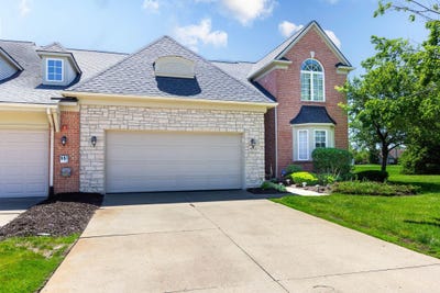 /international/us/47507-vistas-cir-drive-n-canton-mi-110108415298/