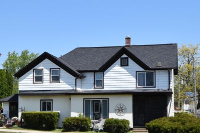/international/us/510-w-main-st-waterford-wi-110108110311/