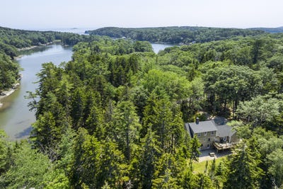 /international/us/44-king-phillips-trail-boothbay-me-110101047064/