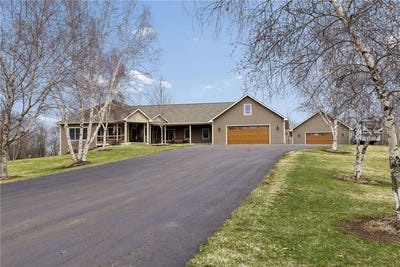 /international/us/677-kinney-road-hudson-wi-110107204357/