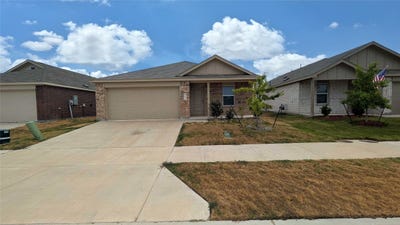 /international/us/4952-stonebridge-drive-ennis-tx-110119986176/