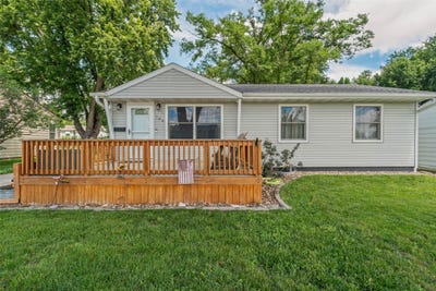 /international/us/704-e-24th-street-s-newton-ia-110108661357/?lang=it