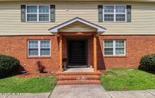 /international/us/2322-indian-drive-jacksonville-nc-110100566672/
