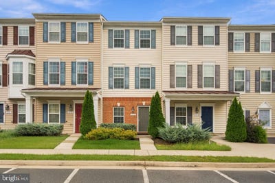 /international/us/121-tree-line-drive-fredericksburg-va-110120093938/