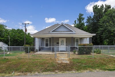 /international/us/1114-oconnell-street-arkadelphia-ar-110100686886/
