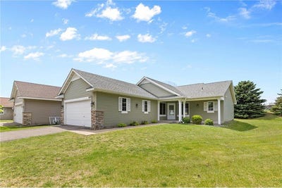 /international/us/6543-riverwood-lane-brooklyn-center-mn-110108364588/