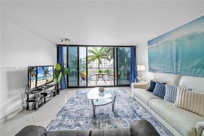 /international/us/2101-s-ocean-dr-hollywood-fl-110108553078/