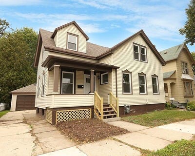 /international/us/1602-n-8th-st-sheboygan-wi-110119989820/