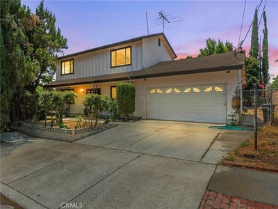 /international/us/14923-la-valle-street-sylmar-ca-110120895684/