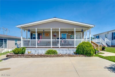 /international/us/5145-yellowwood-drive-sw-unit-295-navarre-oh-110100800812/