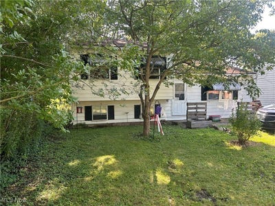 /international/us/9008-wilverne-drive-windham-oh-110101340154/