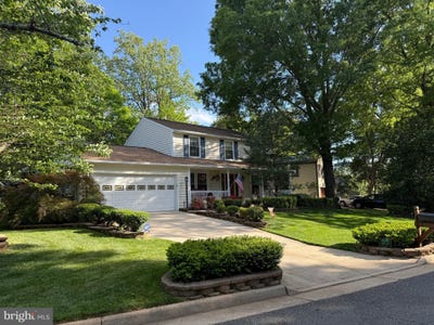 /international/us/4569-rincon-place-dumfries-va-110108076318/