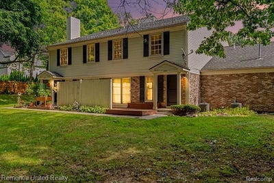 /international/us/7771-lake-ridge-drive-waterford-twp-mi-110119917187/